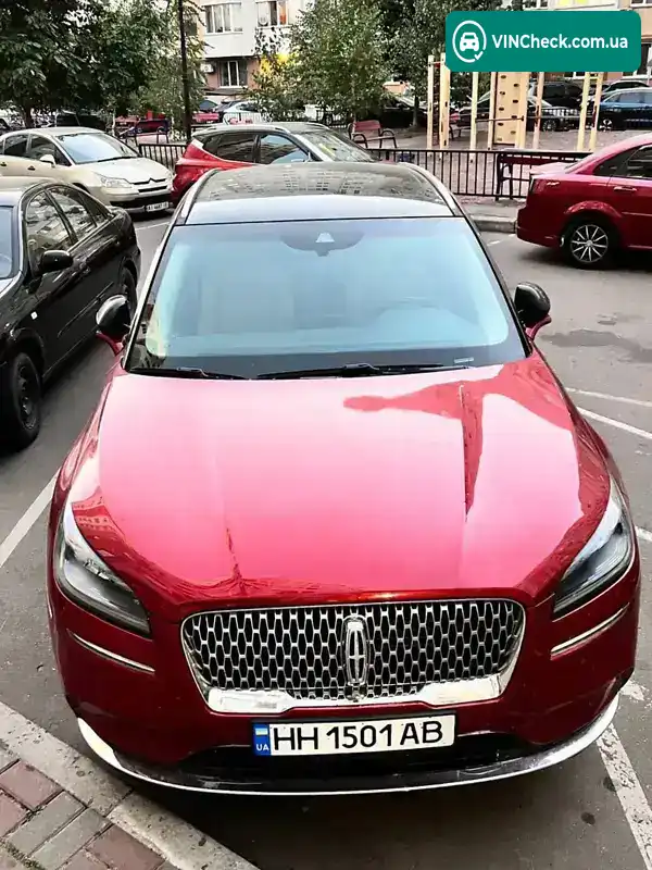 Lincoln Corsair 2019, фото з оголошення 1 з 21, VIN 5LMCJ2D95LUL09726