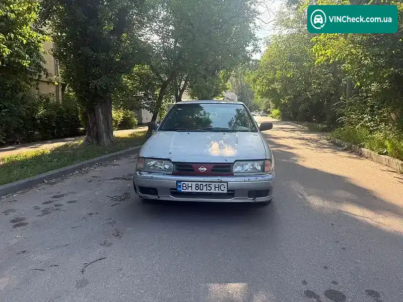 Nissan Primera 1992, фото з оголошення 2 з 12, VIN SJNFCAP10U0073021