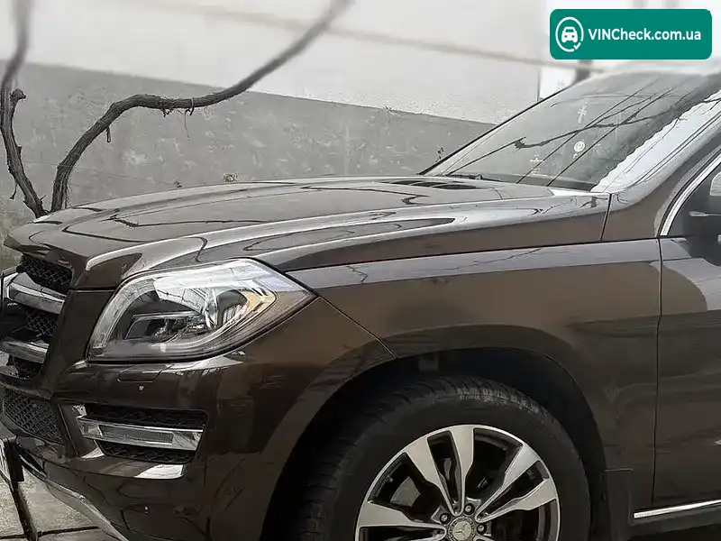 Mercedes-Benz GL-Class 2013, фото з оголошення 2 з 20, VIN WDC1668241A240404
