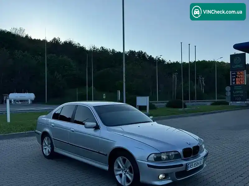 BMW 5 Series 2002, фото з оголошення 2 з 15, VIN WBADM71040GU56374