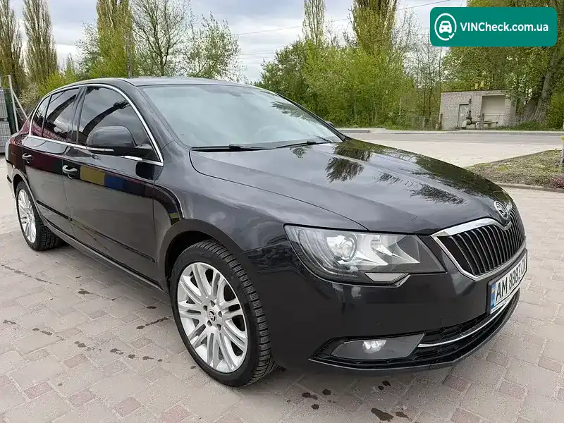Skoda Superb 2014, фото з оголошення 1 з 20, VIN TMBAF73T9F9019801