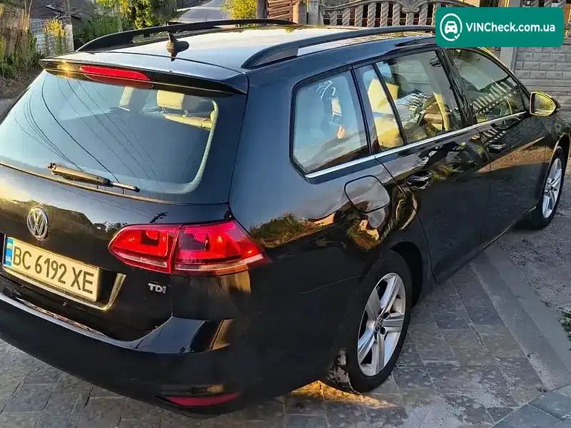 Volkswagen Golf 2015, фото з оголошення 2 з 20, VIN 3VWCA7AU4FM503182