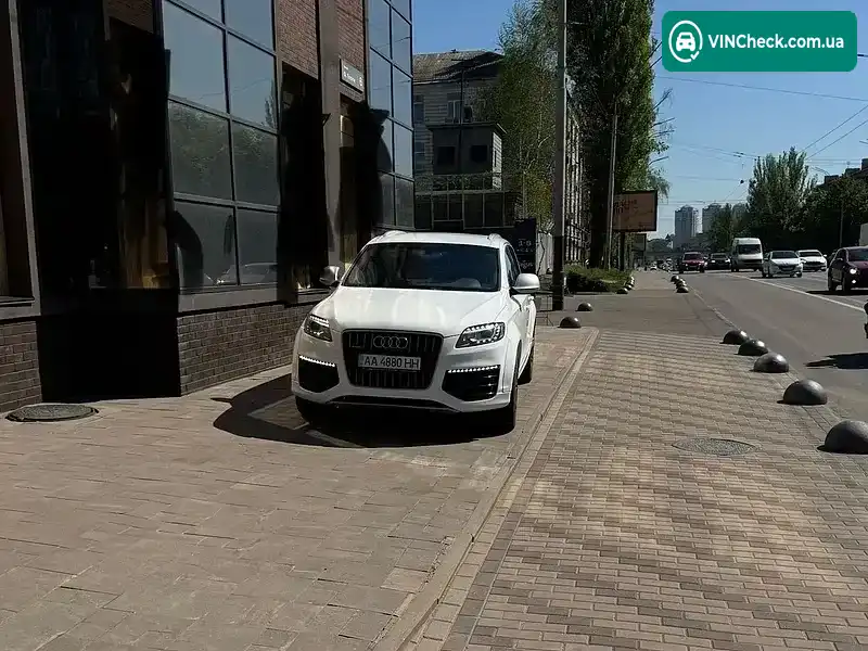 Audi Q7 2009, фото з оголошення 2 з 16, VIN WUAZZZ4LXAD004379