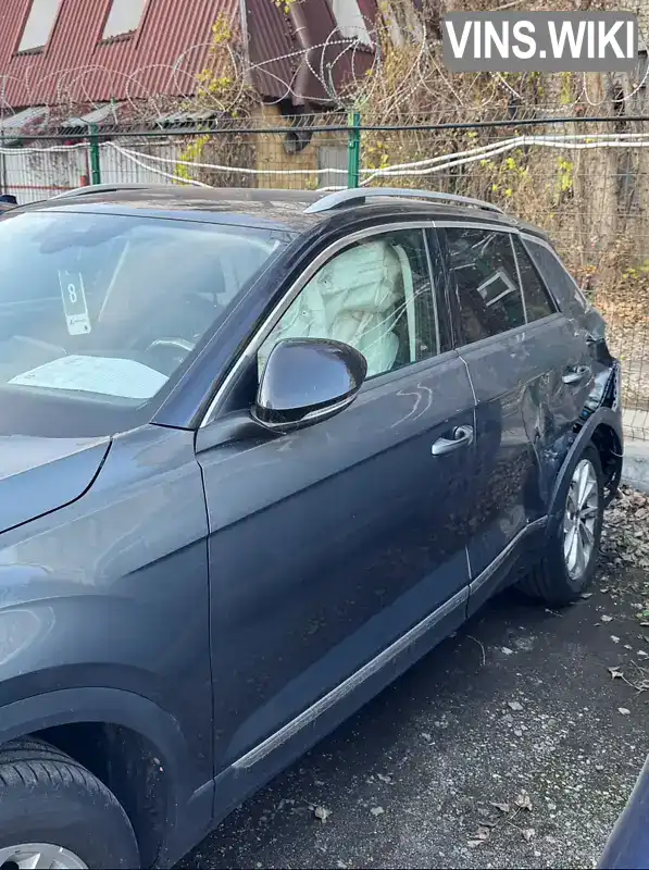 Volkswagen T-Roc 2022, фото з оголошення 2 з 11, VIN WVGZZZA1ZNV103859
