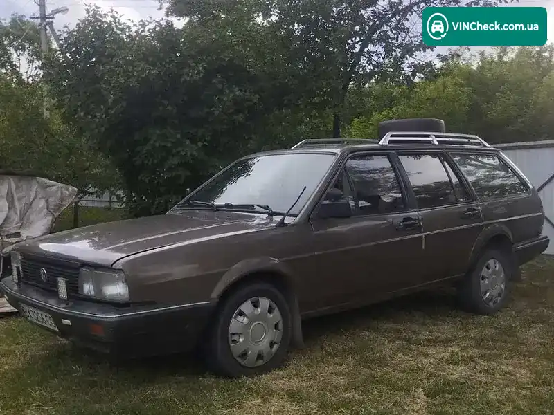 Volkswagen Passat 1986, фото з оголошення 1 з 15, VIN WVWZZZ33ZHE104523
