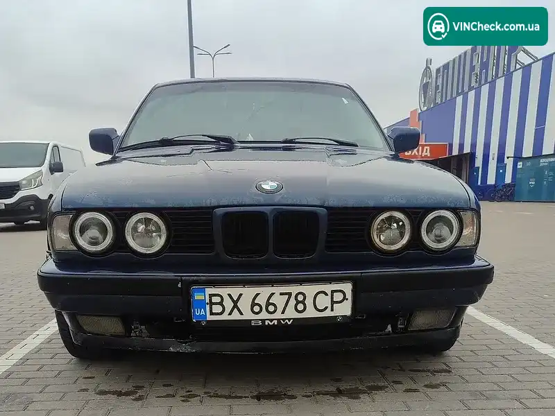 BMW 5 Series 1992, фото з оголошення 2 з 10, VIN WBAHB51040BD84782