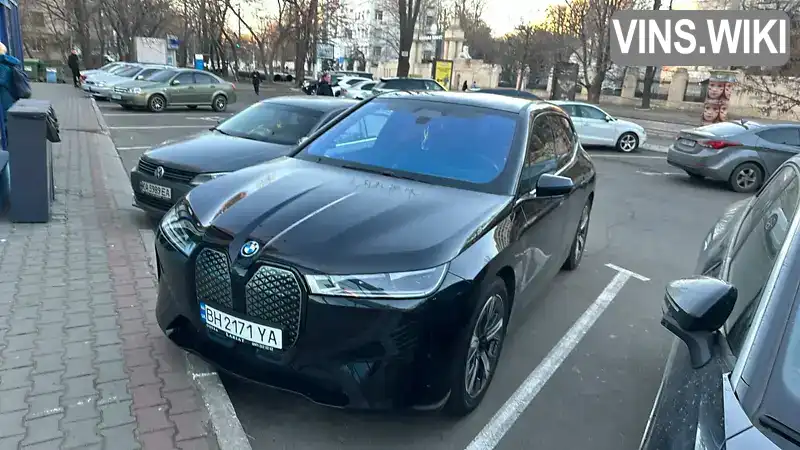 BMW iX 2022, фото з оголошення 2 з 8, VIN WBY11CF07NCK44517