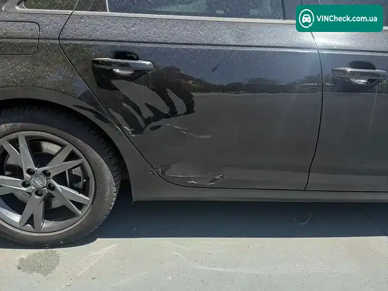 Audi A4 2016, фото з оголошення 2 з 15, VIN WAUANAF43HN011768