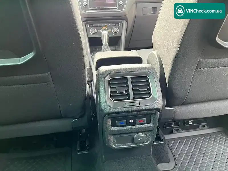Volkswagen Tiguan 2016, фото з оголошення 2 з 20, VIN WVGZZZ5NZHW313391