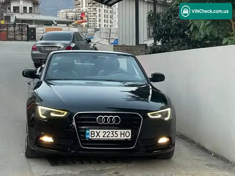 Audi A5 2012, фото з оголошення 2 з 21, VIN WAULFAFH6DN001013
