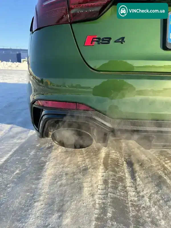 Audi Rs4 2020, фото з оголошення 2 з 21, VIN WUAZZZF43LA901456