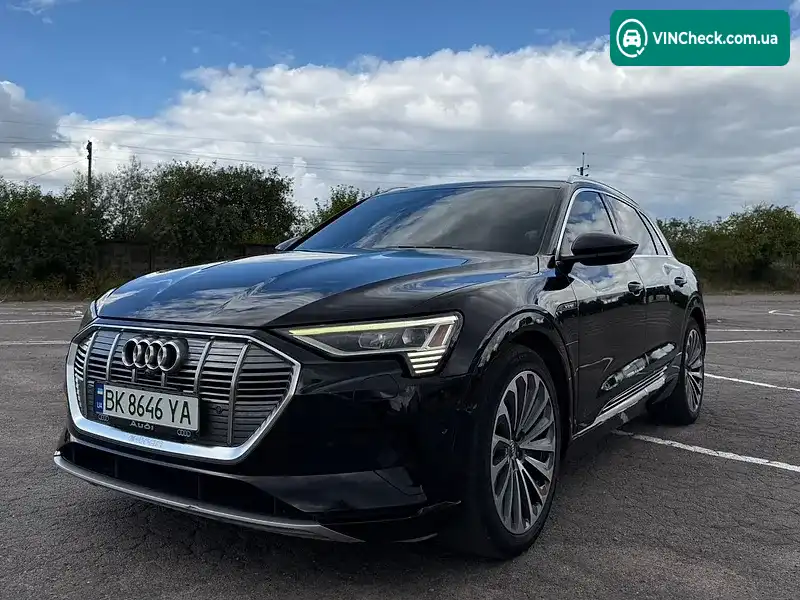 Audi e-tron 2019, фото з оголошення 1 з 20, VIN WA1VABGE0KB020671