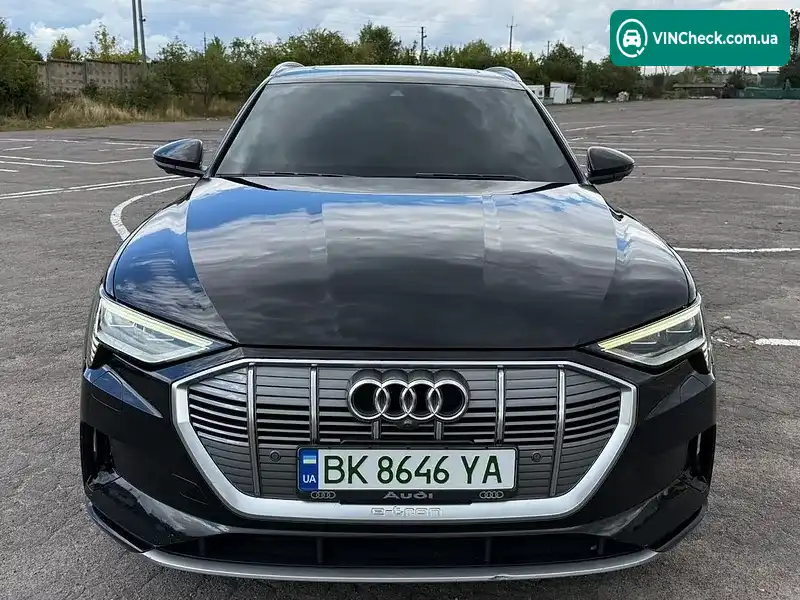 Audi e-tron 2019, фото з оголошення 2 з 20, VIN WA1VABGE0KB020671