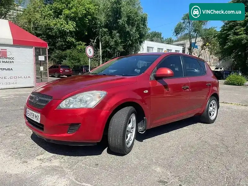 Kia Ceed 2007, фото з оголошення 1 з 17, VIN Y6LFF24128L001227