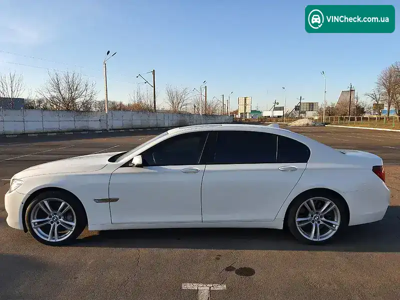 BMW 7 Series 2013, фото з оголошення 2 з 16, VIN WBAYF8C57DD141568