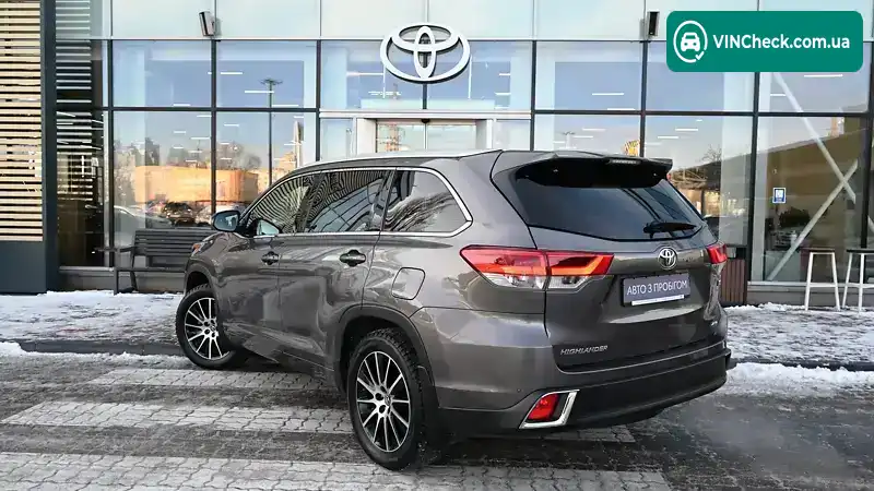 Toyota Highlander 2019, фото з оголошення 2 з 11, VIN 5TDDZRFH30S994083