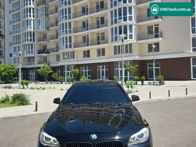 BMW 5 Series 2011, фото з оголошення 2 з 20, VIN WBAFW110X0C644033