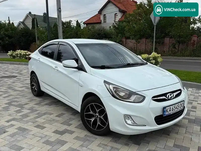 Hyundai Accent 2012, фото з оголошення 2 з 9, VIN Z94CU41CACR132823