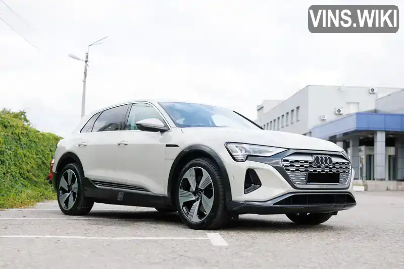 Audi Q8 e-tron 2024, фото з оголошення 2 з 21, VIN WAUZZZGE3RB054121