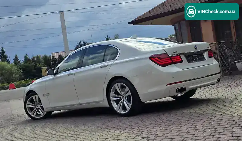 BMW 7 Series 2014, фото з оголошення 2 з 21, VIN WBAYB01080D598369