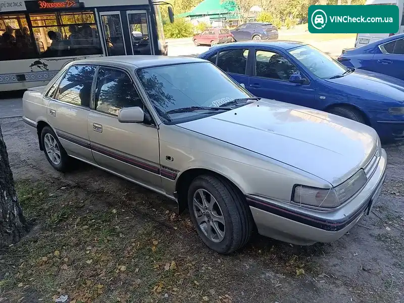 Mazda 626 1987, фото з оголошення 1 з 20, VIN JMZGD12D201125604