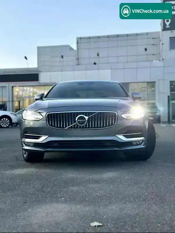 Volvo S90 2019, фото з оголошення 2 з 11, VIN LVYPS25TDKP065774