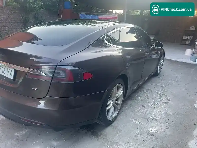 Tesla Model S 2013, фото з оголошення 2 з 8, VIN 5YJSA1CG3DFP13342