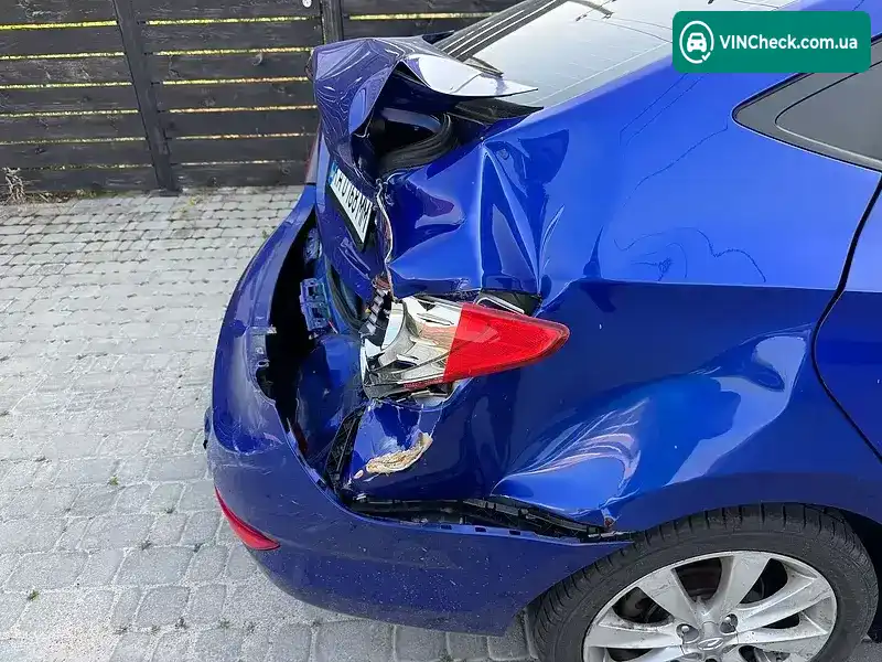 Hyundai Accent 2012, фото з оголошення 2 з 20, VIN KMHCU4AE7CU209957