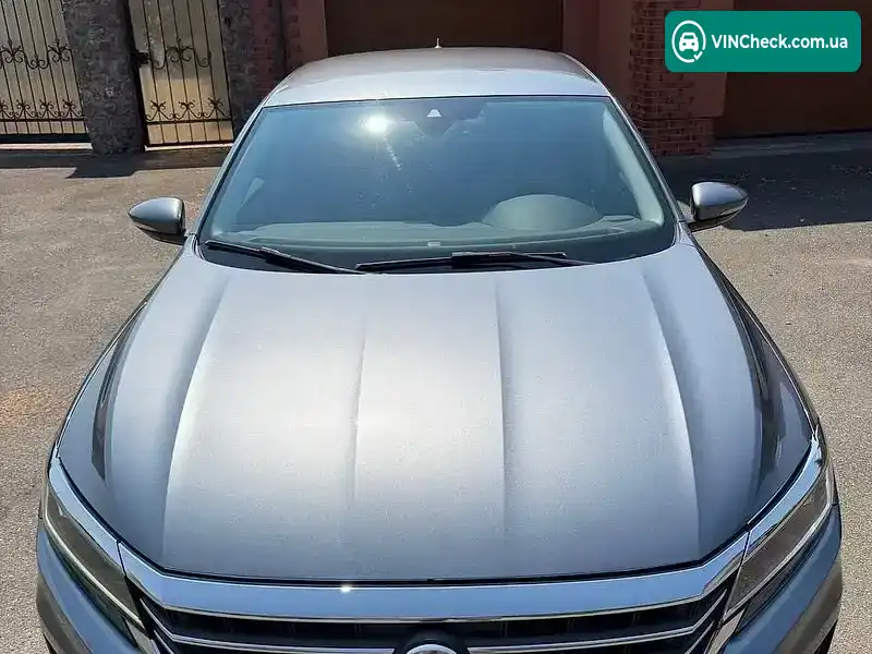 Volkswagen Passat 2020, фото з оголошення 1 з 20, VIN 1VWSA7A3XLC023857
