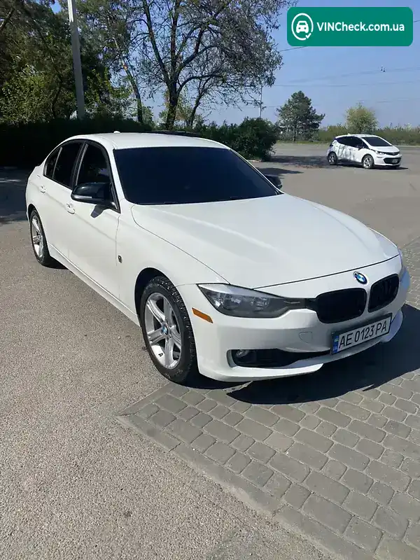 BMW 3 Series 2014, фото з оголошення 1 з 20, VIN WBA3C3G51FNS73965