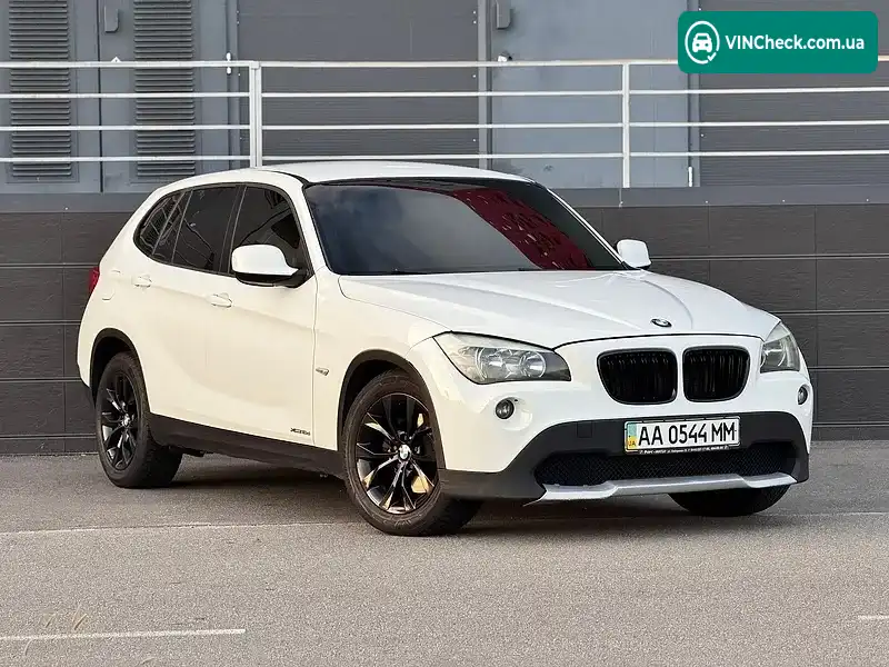 BMW X1 2010, фото з оголошення 1 з 20, VIN WBAVP11040VP27762