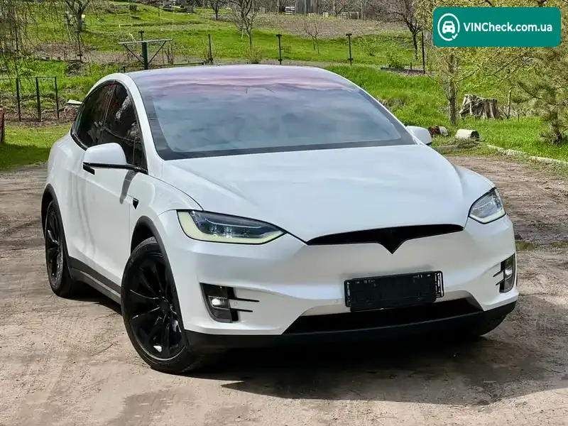 Tesla Model X 2018, фото з оголошення 2 з 20, VIN 5YJXCDE27JF105211