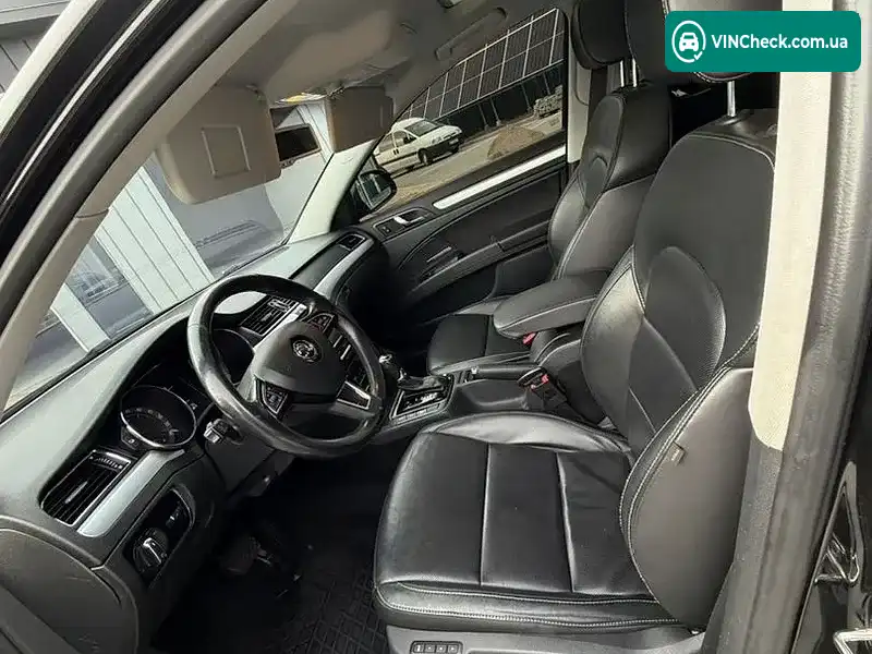 Skoda Superb 2013, фото з оголошення 2 з 20, VIN TMBJF93T6E9021791