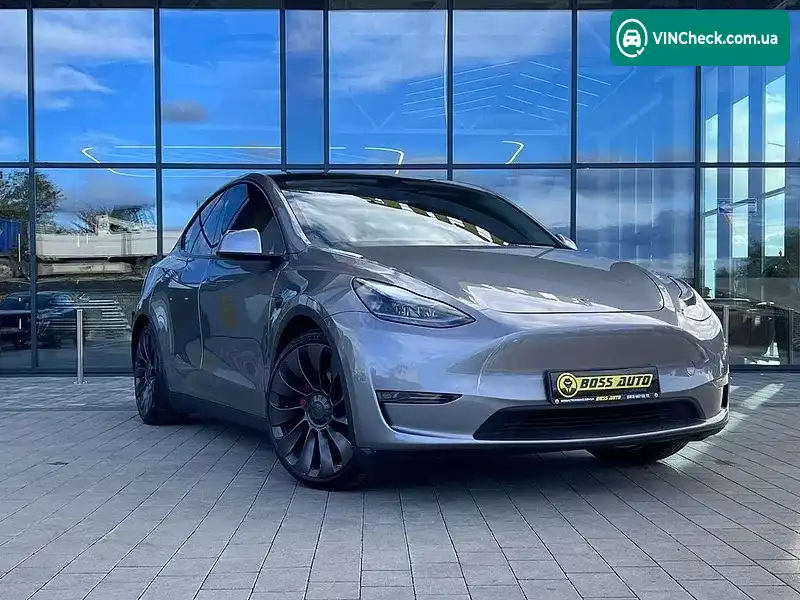 Tesla Model Y 2024, фото з оголошення 1 з 20, VIN 7SAYGDEF4SF232272