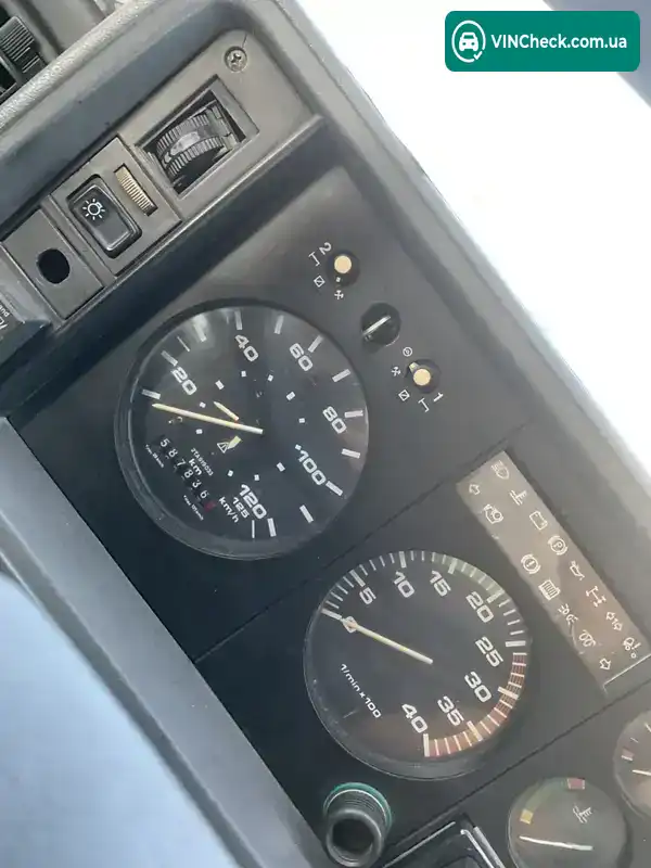 Volkswagen L80 1996, фото з оголошення 1 з 17, VIN WV3ZZZ2VZVF090508