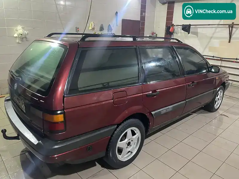 Volkswagen Passat 1993, фото з оголошення 1 з 15, VIN WVWZZZ31ZPE112206