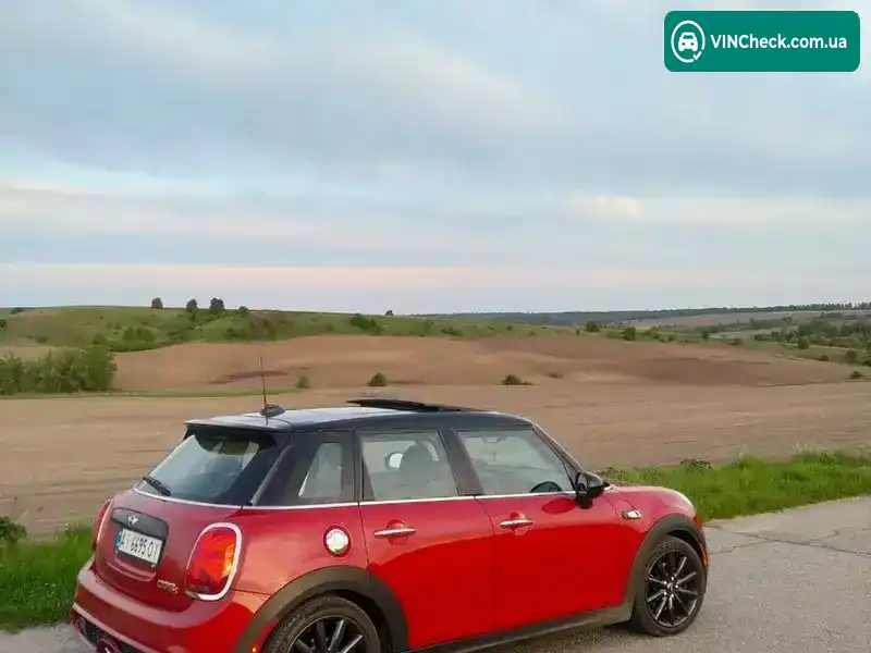 MINI Hatch 2015, фото з оголошення 2 з 21, VIN WMWXU3C58F2B66629