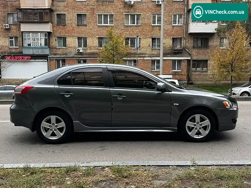 Mitsubishi Lancer 2009, фото з оголошення 2 з 20, VIN JMBLTCX3A9U003915