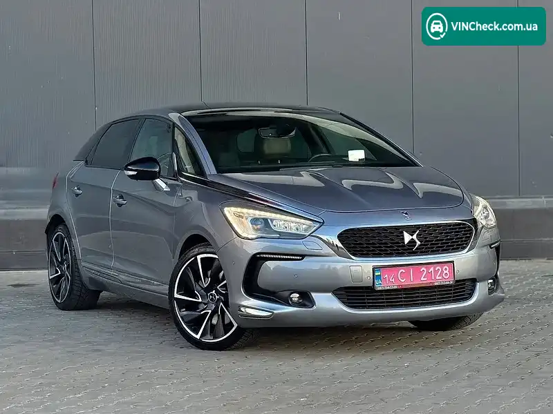 DS 5 2018, фото з оголошення 1 з 20, VIN VF7KFRHCMHS353283