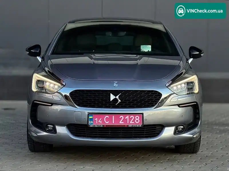 DS 5 2018, фото з оголошення 2 з 20, VIN VF7KFRHCMHS353283