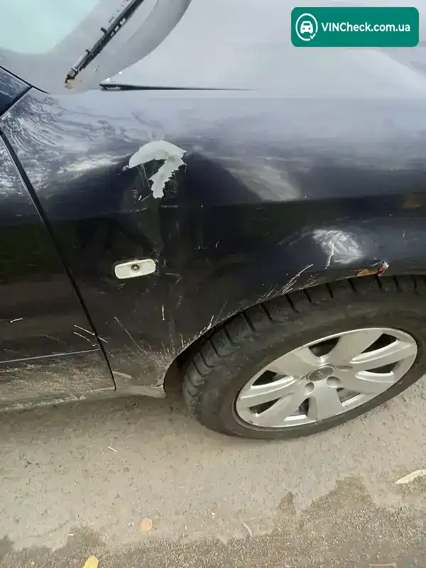 Audi A6 1998, фото з оголошення 2 з 7, VIN WAUZZZ4BZXN036558