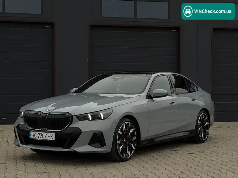 BMW 5 Series 2025, фото з оголошення 1 з 20, VIN WBA31FL050CV01387