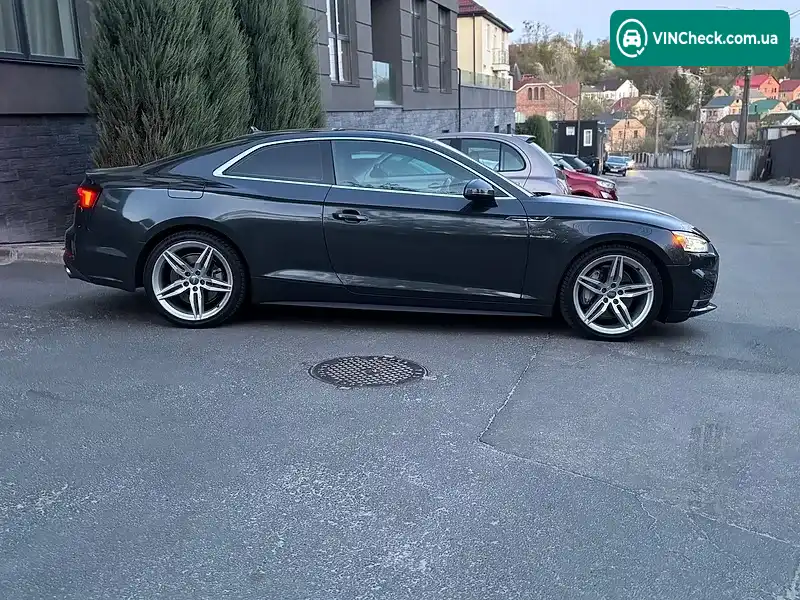 Audi A5 2018, фото з оголошення 2 з 8, VIN WAUTNAF55KA008080