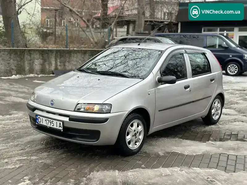 Fiat Punto 2003, фото з оголошення 2 з 20, VIN ZFA18800005226326