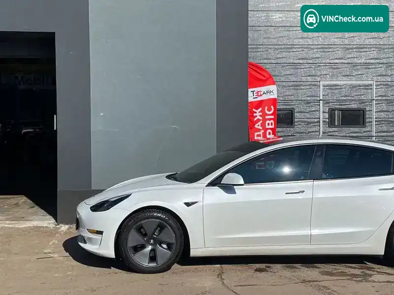 Tesla Model 3 2023, фото з оголошення 1 з 20, VIN 5YJ3E1EA8PF565310