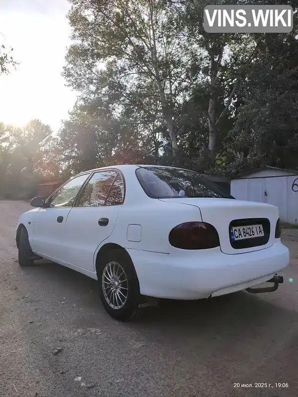Hyundai Accent 1997, фото з оголошення 2 з 12, VIN KMHVF31NPVU350902
