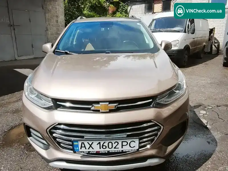 Chevrolet Trax 2018, фото з оголошення 1 з 12, VIN 3GNCJPSB3JL302315