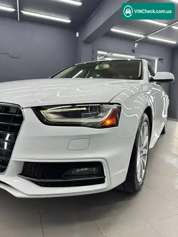 Audi A4 2014, фото з оголошення 1 з 18, VIN WAUAFAFL6EN034753
