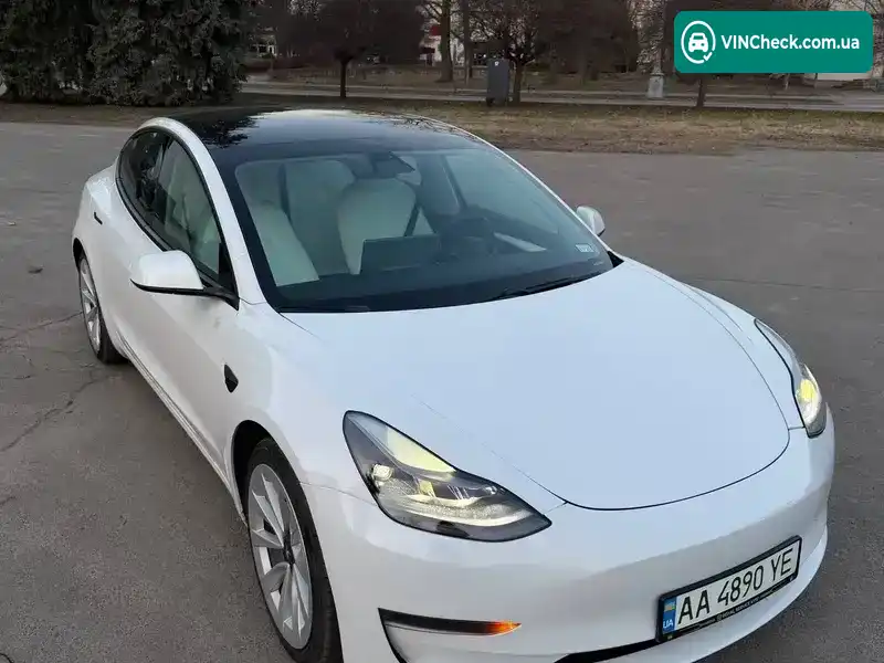 Tesla Model 3 2021, фото з оголошення 2 з 12, VIN 5YJ3E1EA9MF073459
