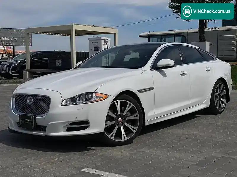 Jaguar XJ 2015, фото з оголошення 1 з 21, VIN SAJWJ1CD3F8V89374